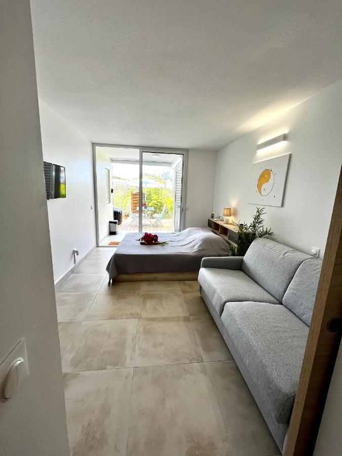 NOUVEAU studio chaleureux avec jacuzzi privé&piscine Le Diamant Extérieur photo